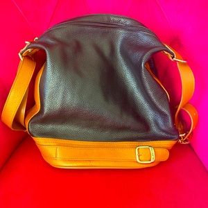 NEW 100% black leather bag